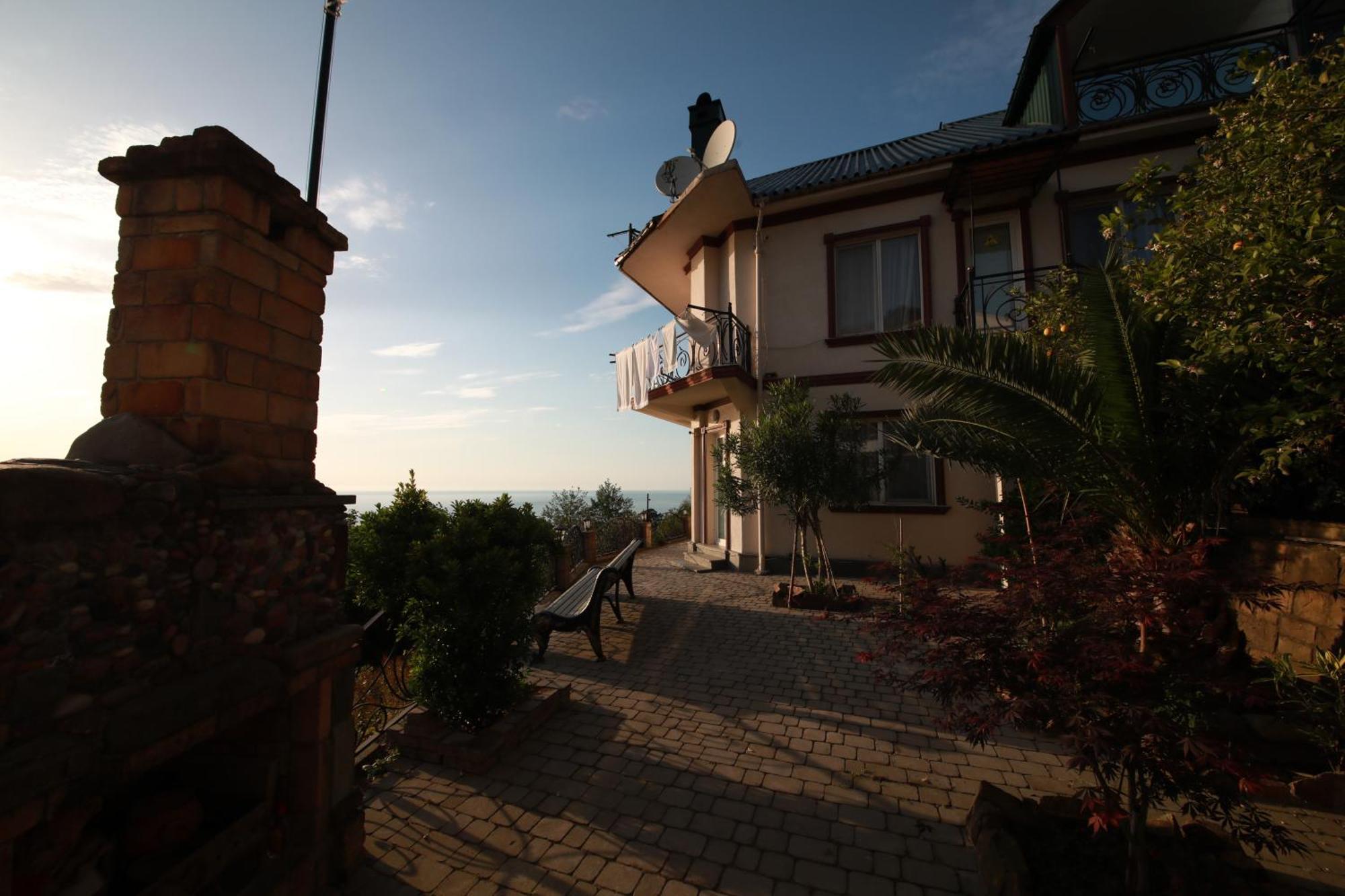 Mount Villa Kvariati Exterior photo