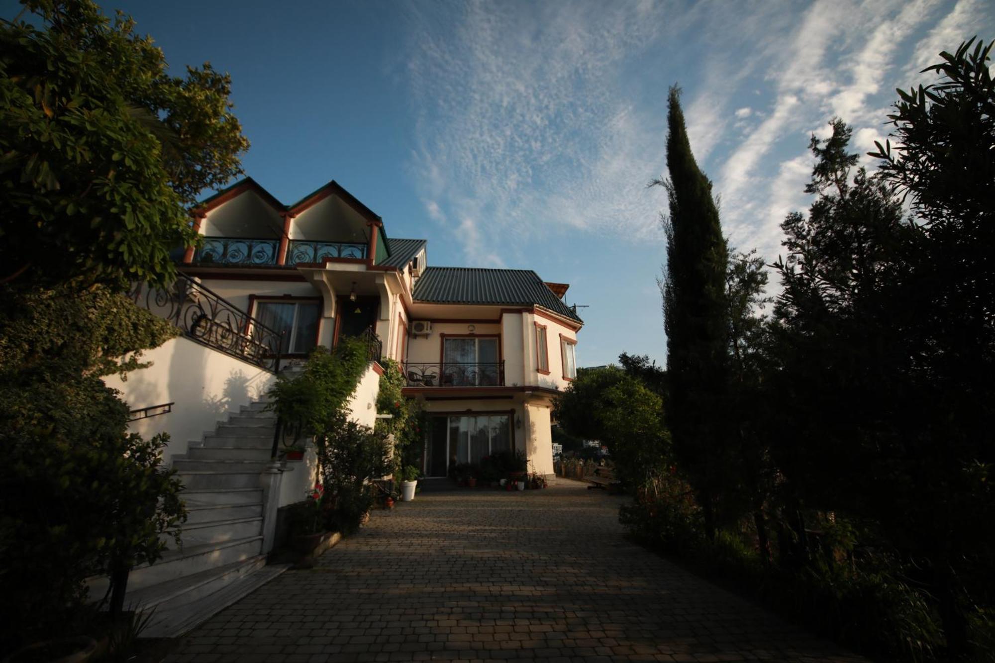 Mount Villa Kvariati Exterior photo