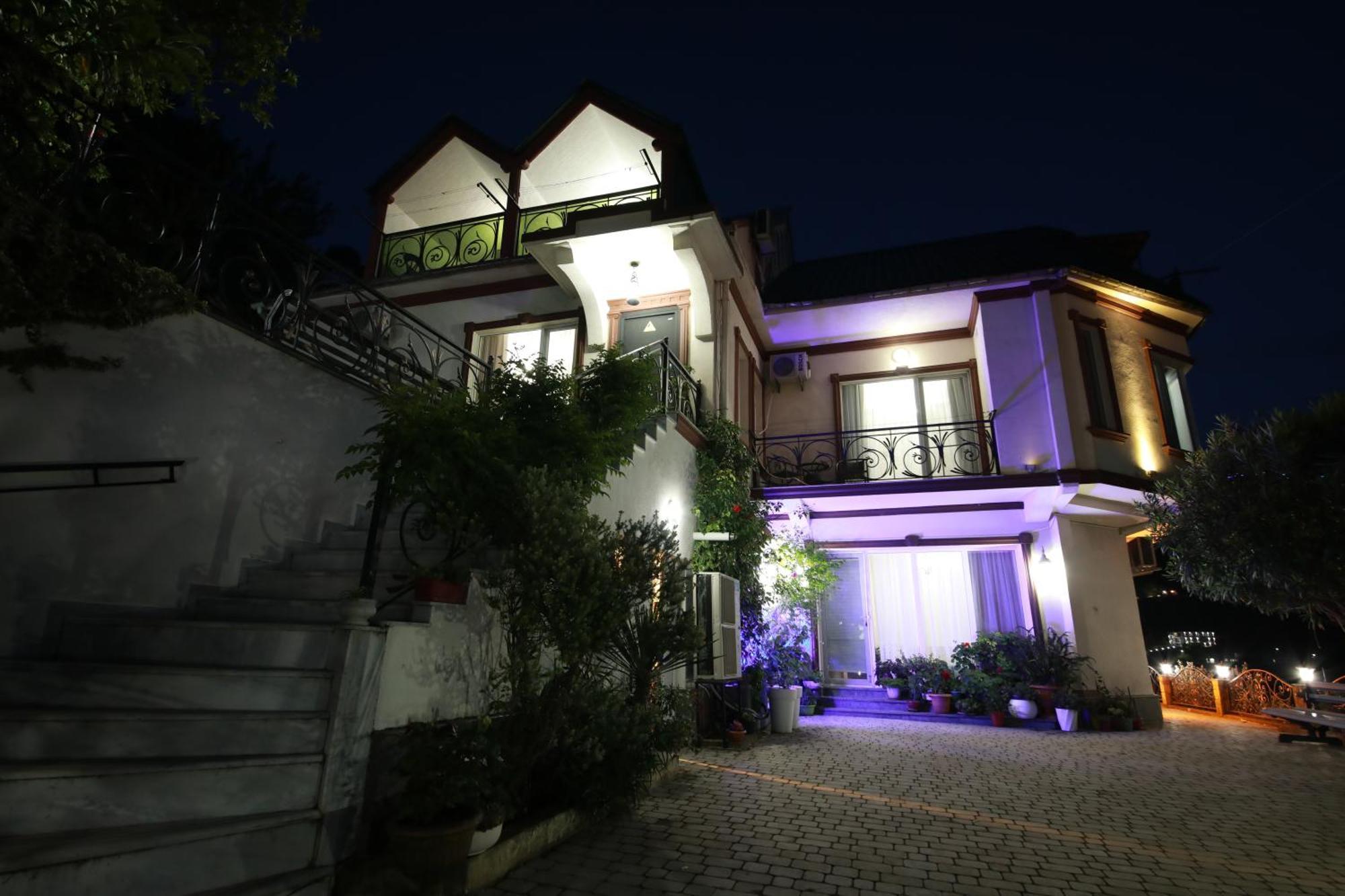 Mount Villa Kvariati Exterior photo
